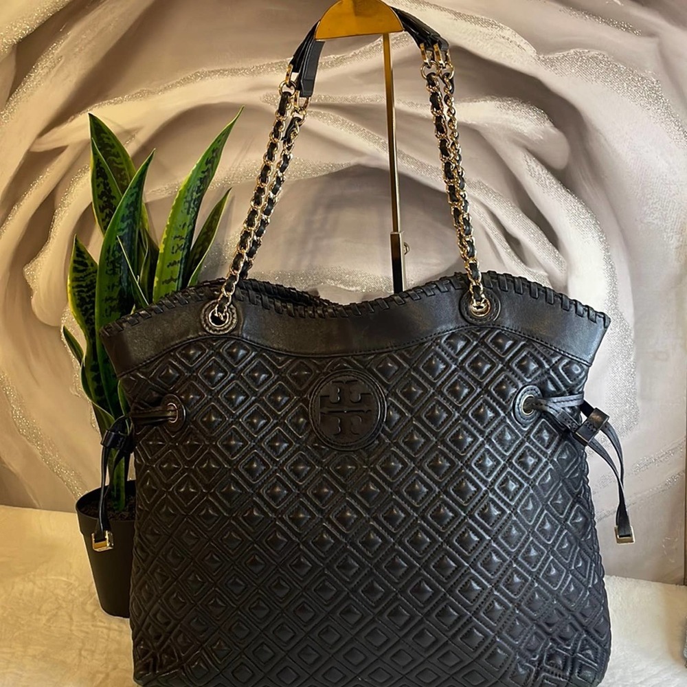 Elegant Tory Burch